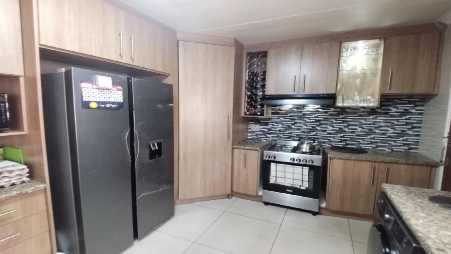 4 Bedroom Property for Sale in Vaalpark Free State